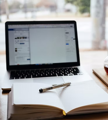 Online training on laptop